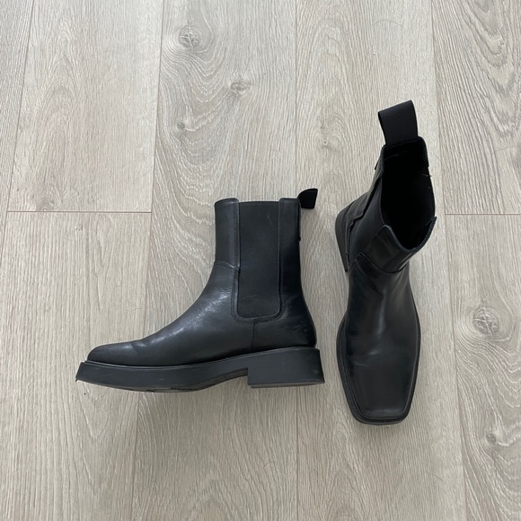 Vagabond boots - Picture 3 of 4